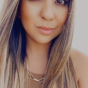 Meet your Posher, Rossy